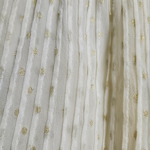 Boho style mini skirt. Size small. Firm On Price. Thank you. - Picture 10 of 12